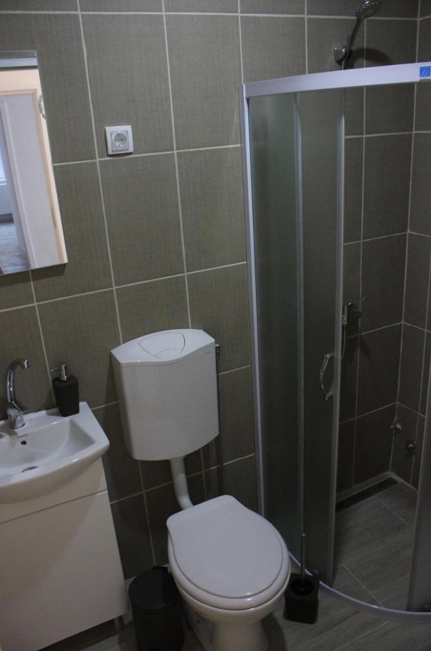 Apartmani Maja זרנג'נין מראה חיצוני תמונה