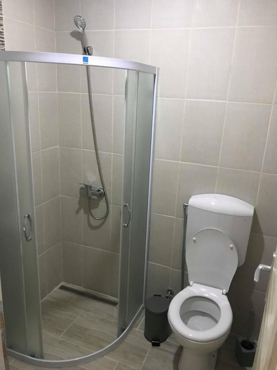 Apartmani Maja זרנג'נין מראה חיצוני תמונה